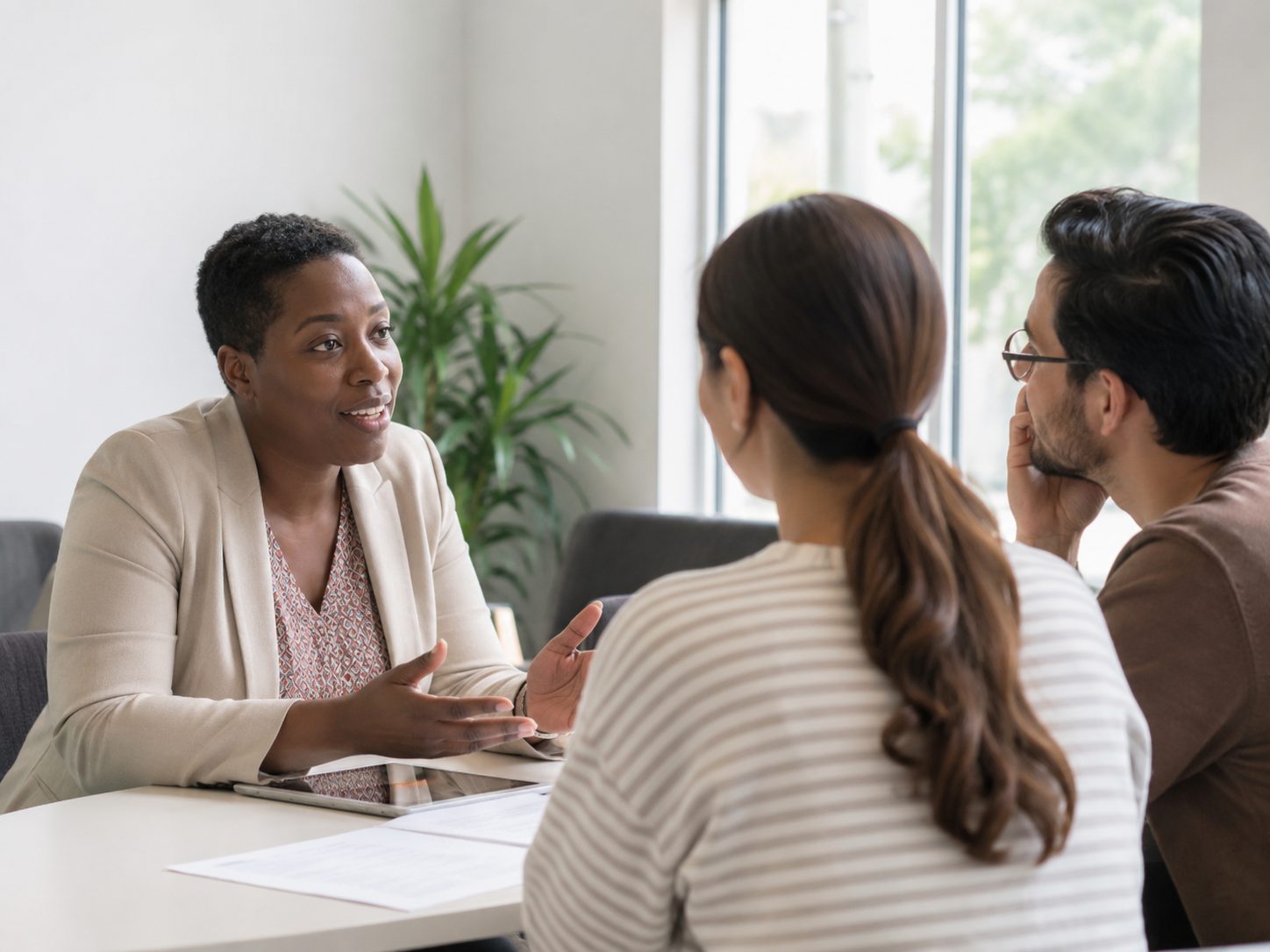 Advisor and participants in a calm guidance conversation